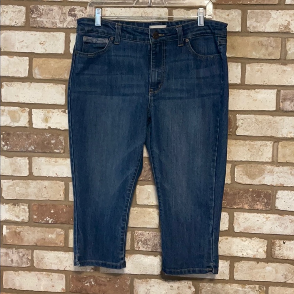 Code Bleu denim capris 14p